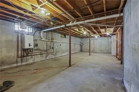 20 Padelford Street Providence RI 02906