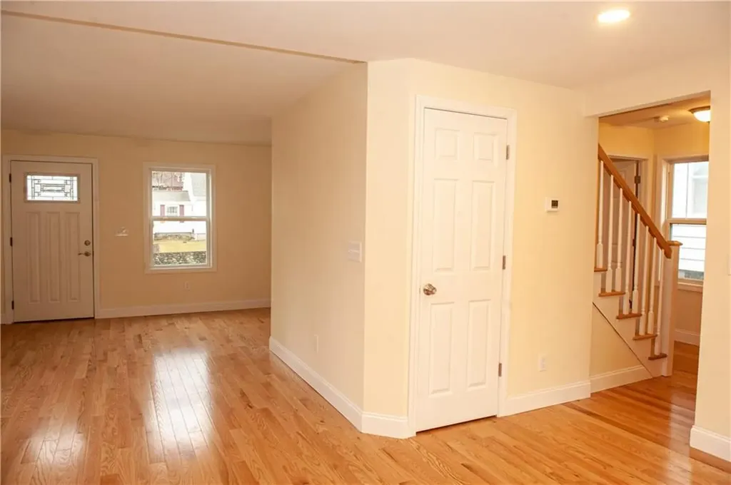 29 John Street Westerly RI 02891