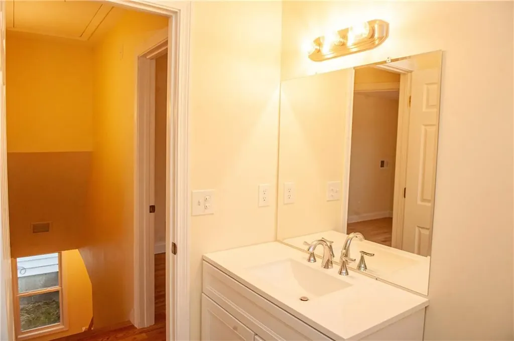 29 John Street Westerly RI 02891