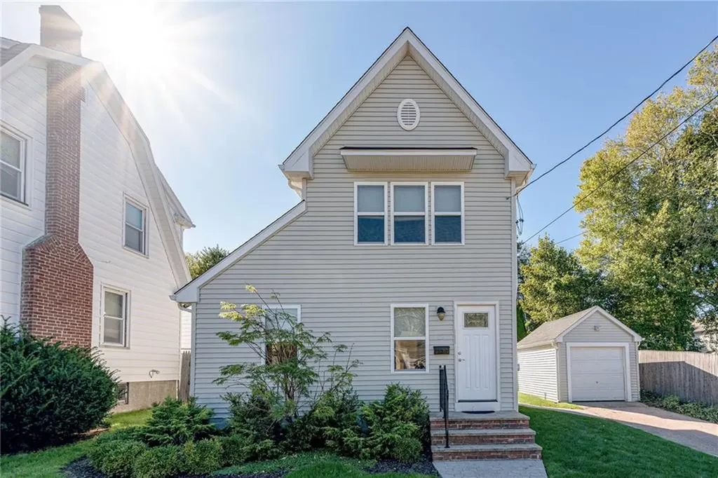 29 John Street Westerly RI 02891