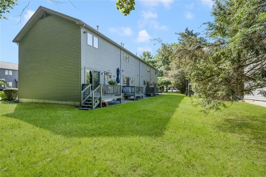 435 Scituate Avenue Cranston RI 02921