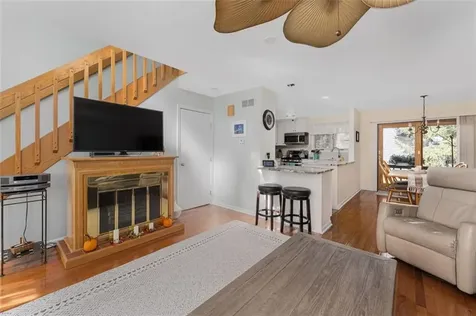 435 Scituate Avenue Cranston RI 02921