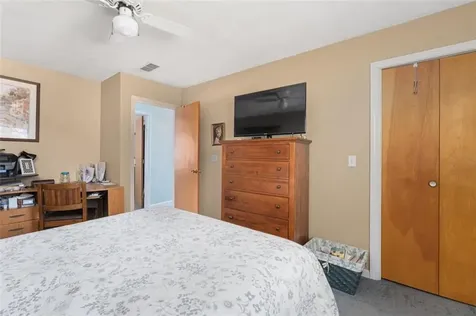 435 Scituate Avenue Cranston RI 02921