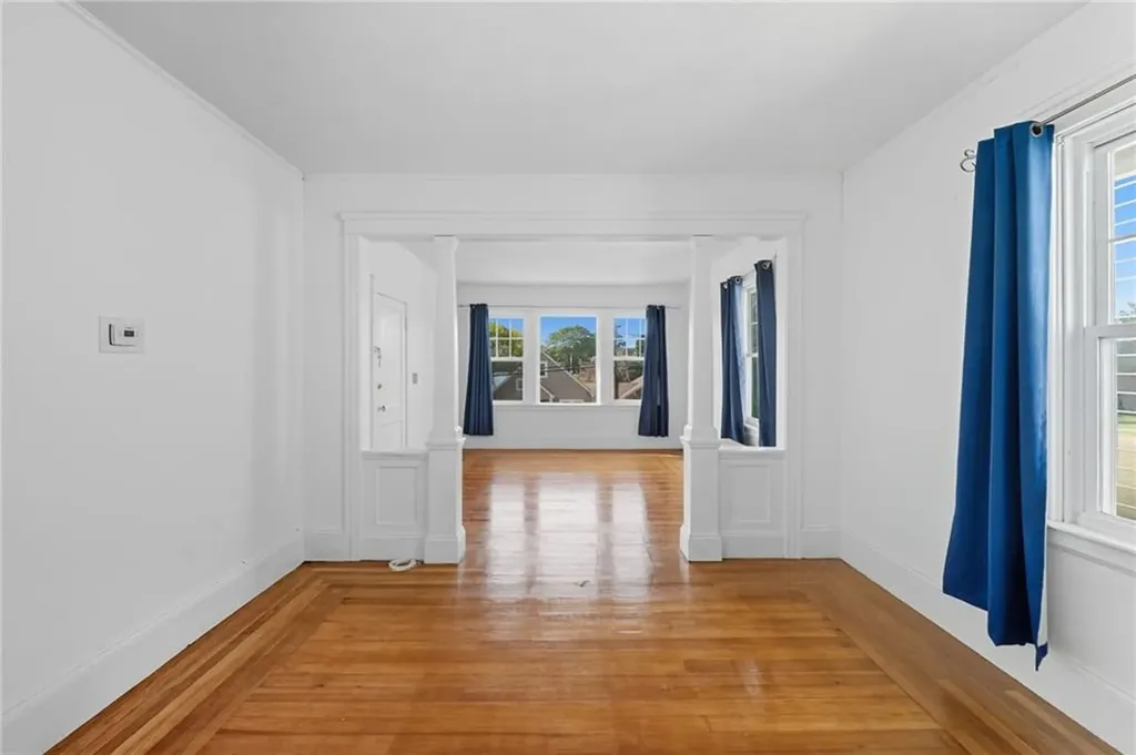 719 721 Academy Avenue Providence RI 02908