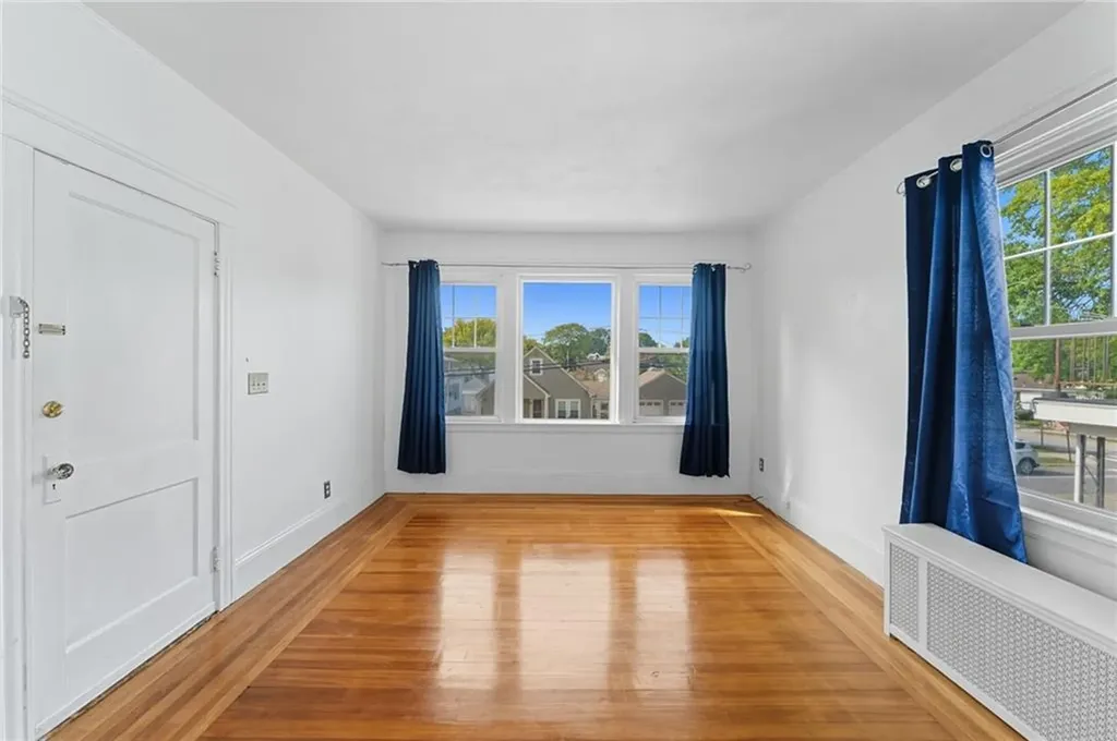 719 721 Academy Avenue Providence RI 02908