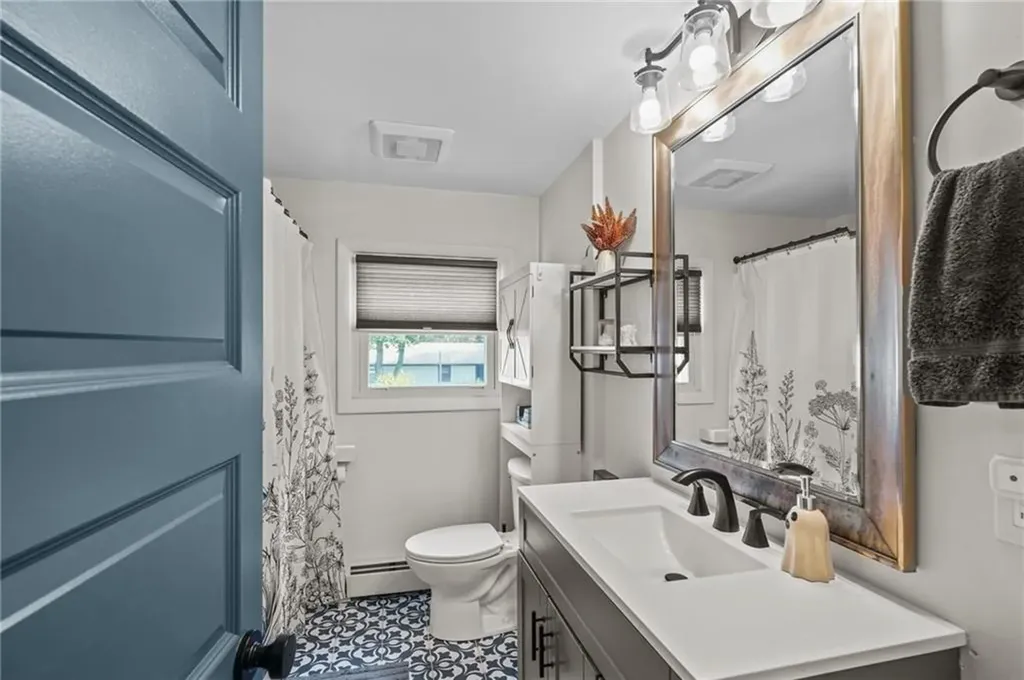 134 Lake Garden Drive Cranston RI 02920