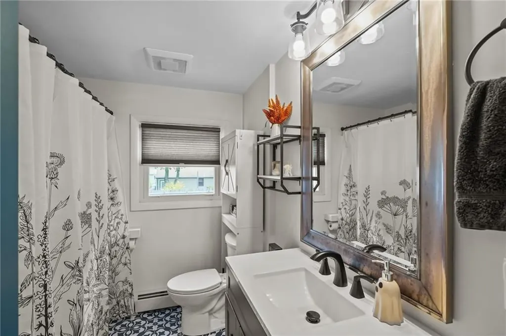 134 Lake Garden Drive Cranston RI 02920