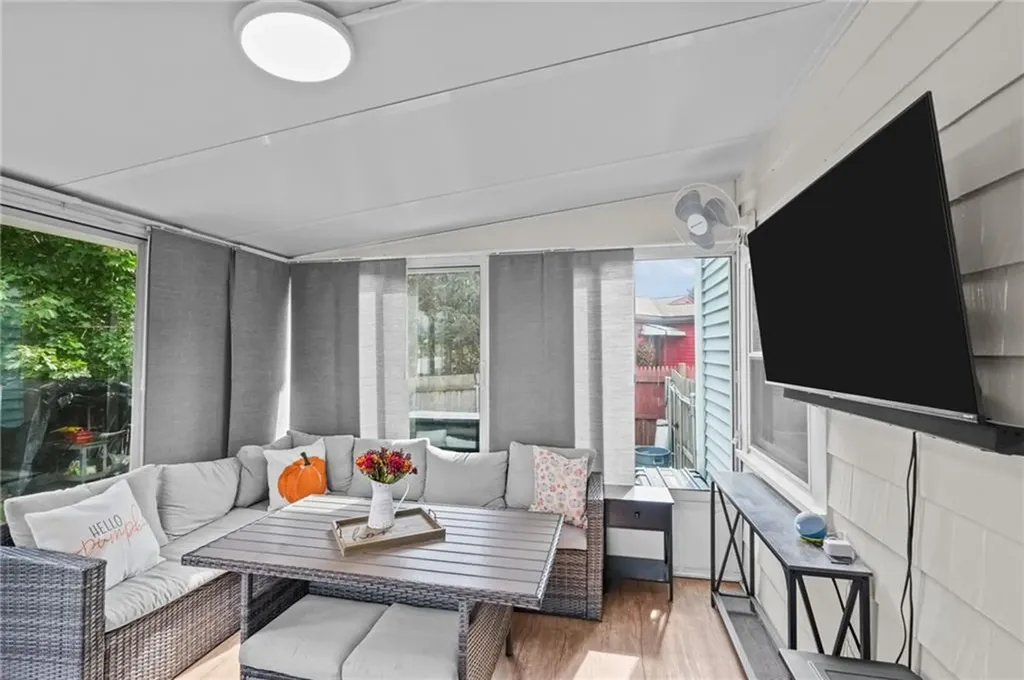 134 Lake Garden Drive Cranston RI 02920