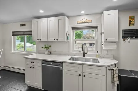 134 Lake Garden Drive Cranston RI 02920