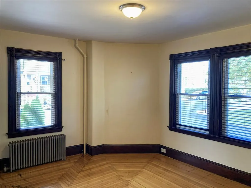 437 N Main Street Woonsocket RI 02895