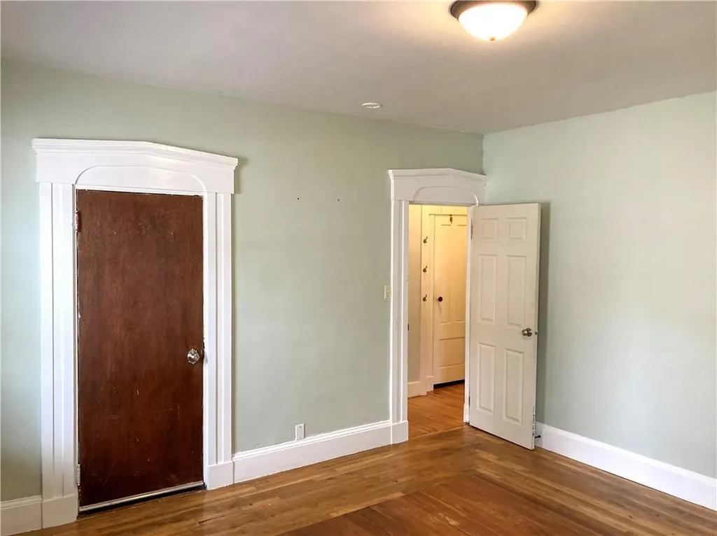 437 N Main Street Woonsocket RI 02895