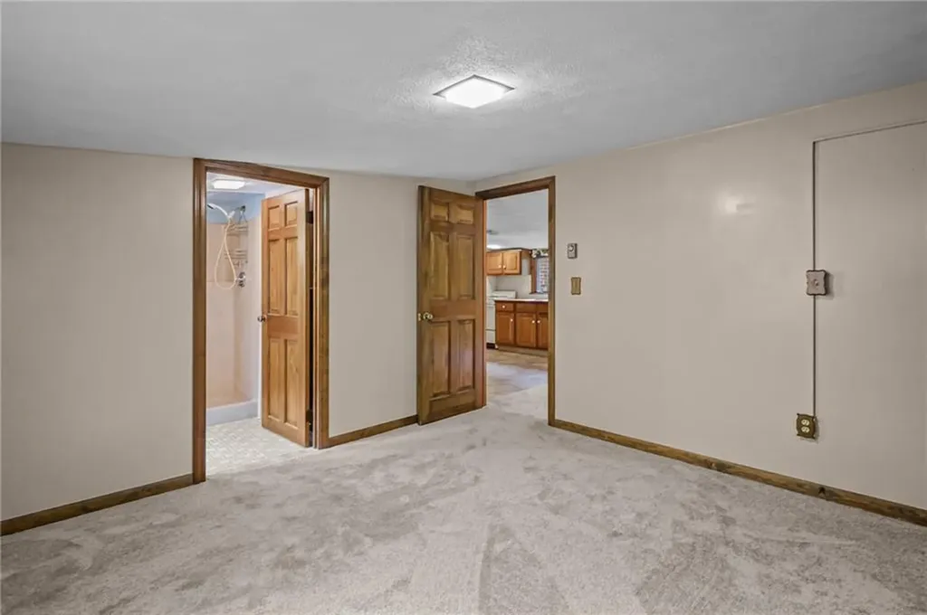 53 Charcalee Drive Cranston RI 02921