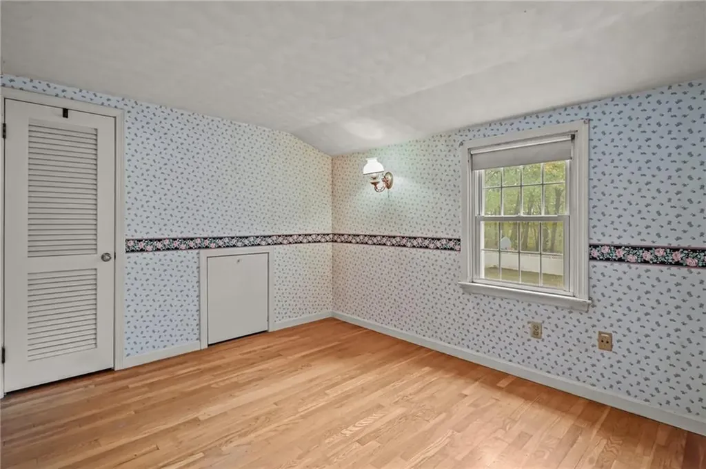 53 Charcalee Drive Cranston RI 02921