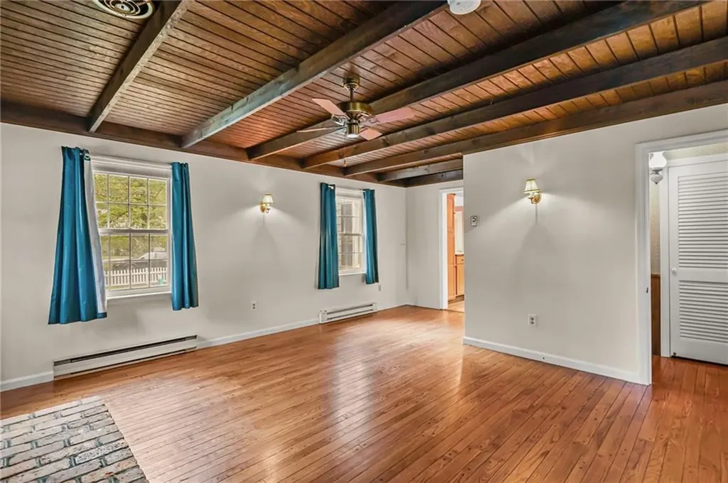 53 Charcalee Drive Cranston RI 02921