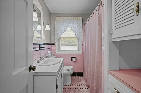 53 Charcalee Drive Cranston RI 02921