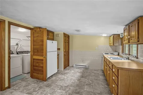 53 Charcalee Drive Cranston RI 02921