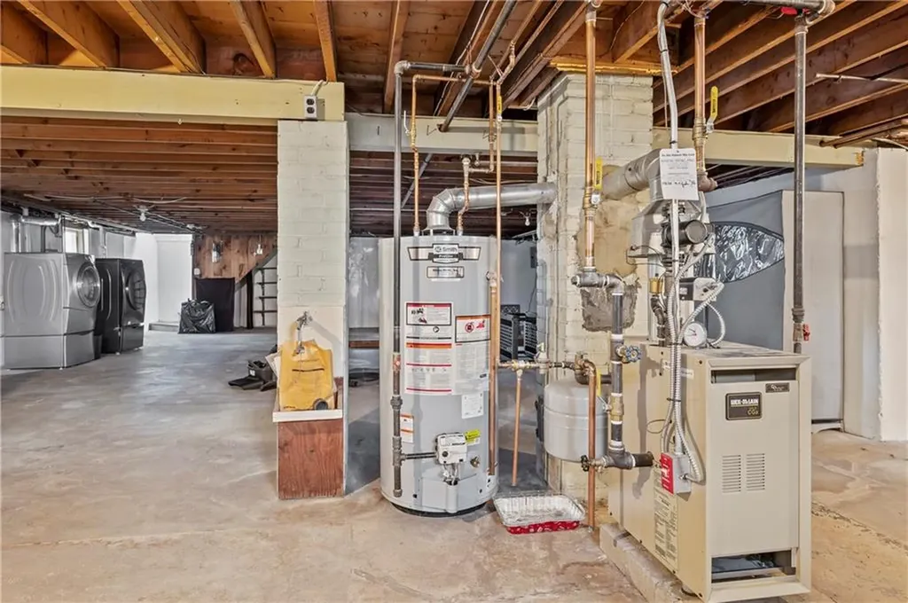 35 Greenfield Road Cumberland RI 02864