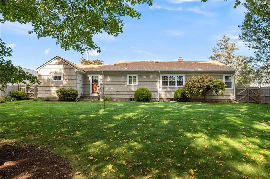 35 Greenfield Road Cumberland RI 02864