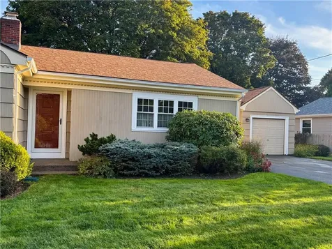 35 Greenfield Road Cumberland RI 02864