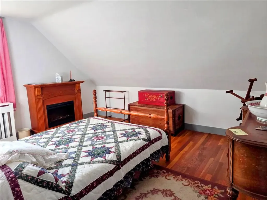 132 Prospect Hill Avenue West Warwick RI 02893