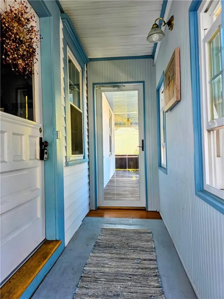 132 Prospect Hill Avenue West Warwick RI 02893