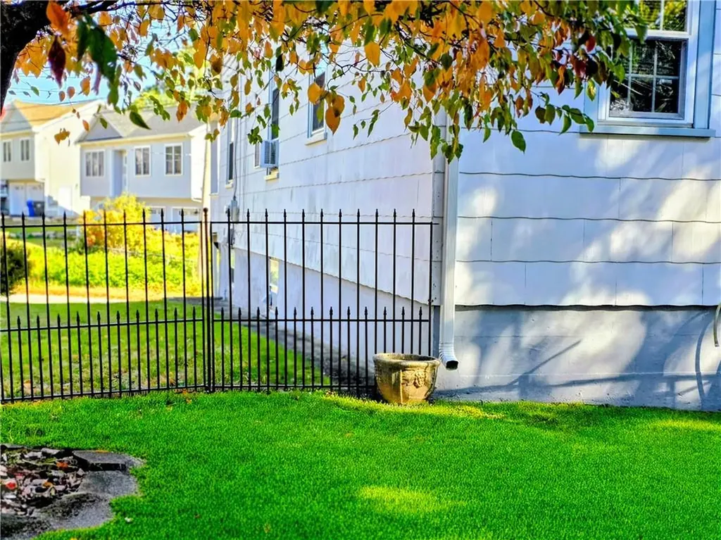 132 Prospect Hill Avenue West Warwick RI 02893