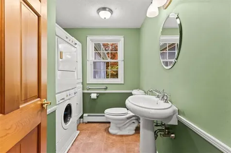 7 Gadsby Lane Tiverton RI 02878