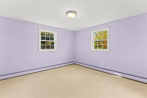 7 Gadsby Lane Tiverton RI 02878