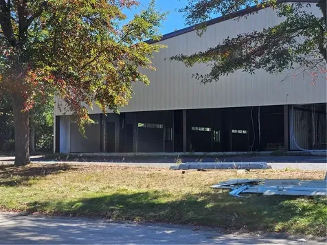 120 Broad Common Road Bristol RI 02809