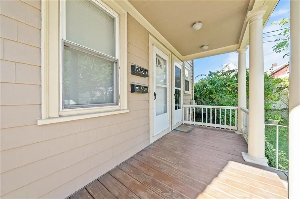 34 Metcalf Street Providence RI 02904