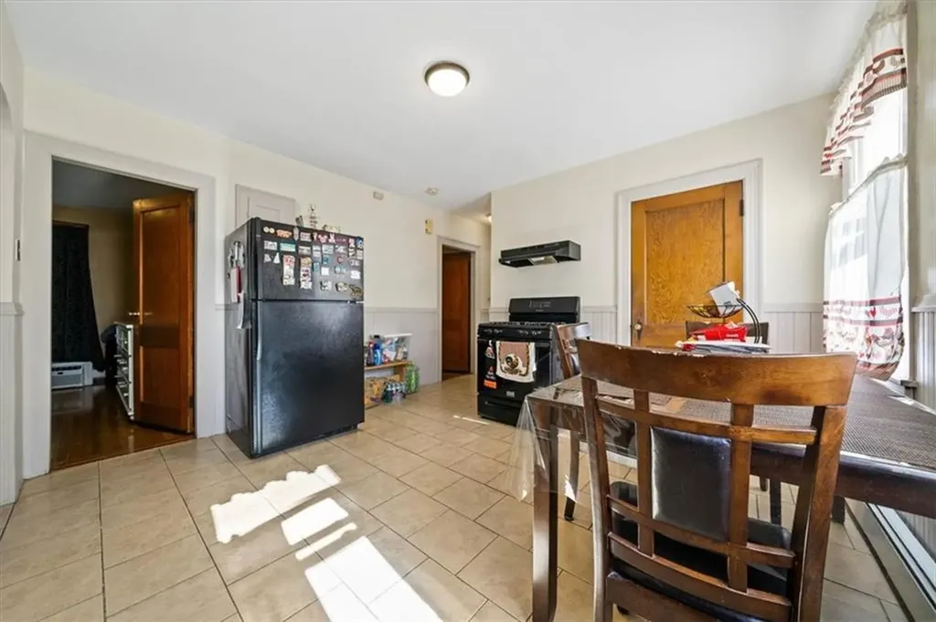 34 Metcalf Street Providence RI 02904