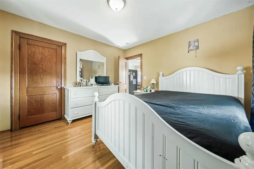34 Metcalf Street Providence RI 02904