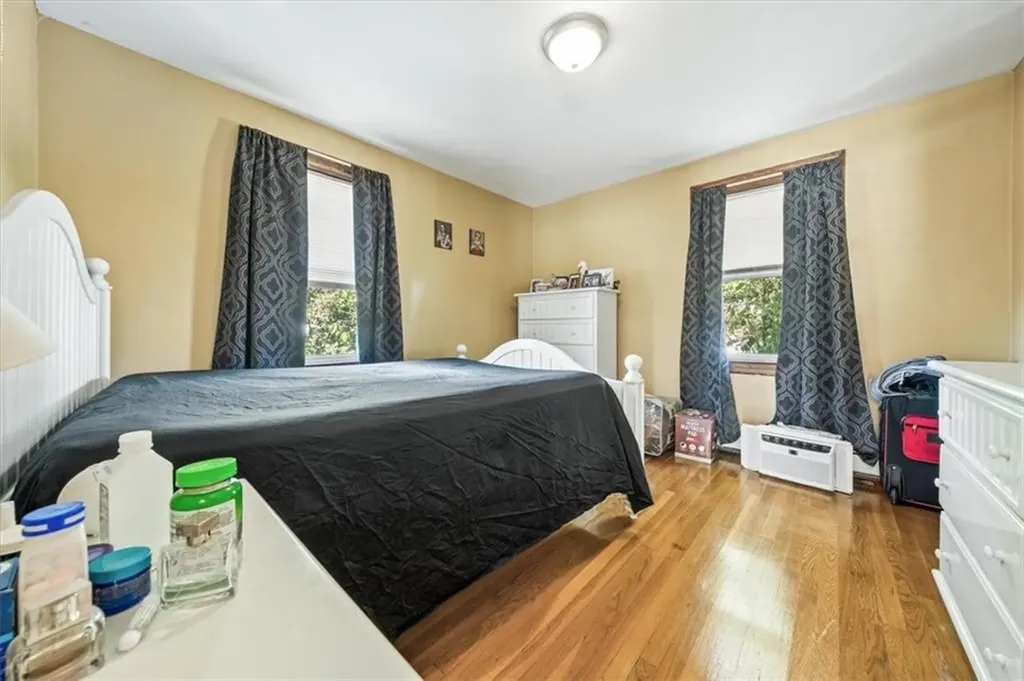 34 Metcalf Street Providence RI 02904