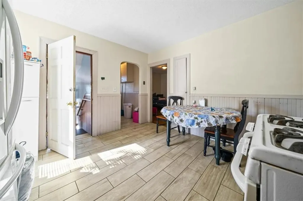 34 Metcalf Street Providence RI 02904