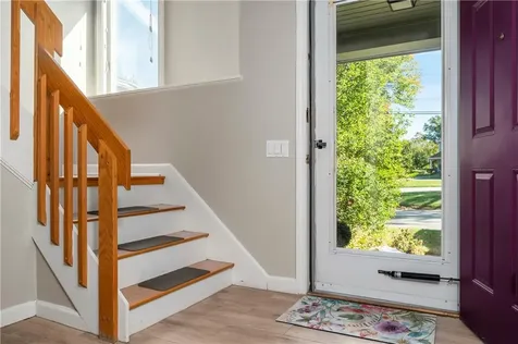 62 Nipmuc Trail North Providence RI 02904