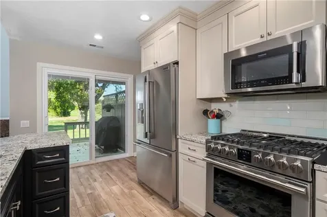 62 Nipmuc Trail North Providence RI 02904