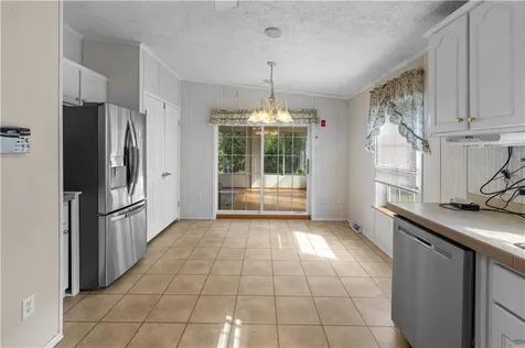 71 Blackbird Street Tiverton RI 02878