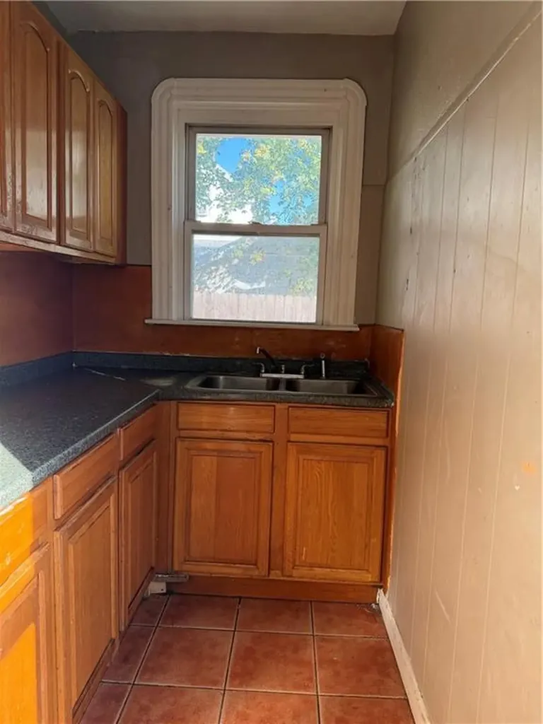 5 Lynch Street Providence RI 02909