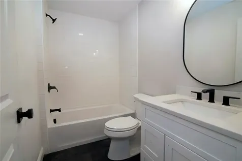 53 Pepper Bush Trail Narragansett RI 02874