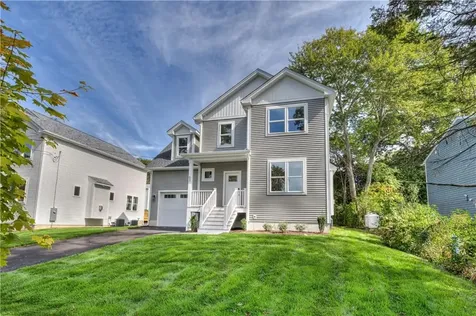 53 Pepper Bush Trail Narragansett RI 02874