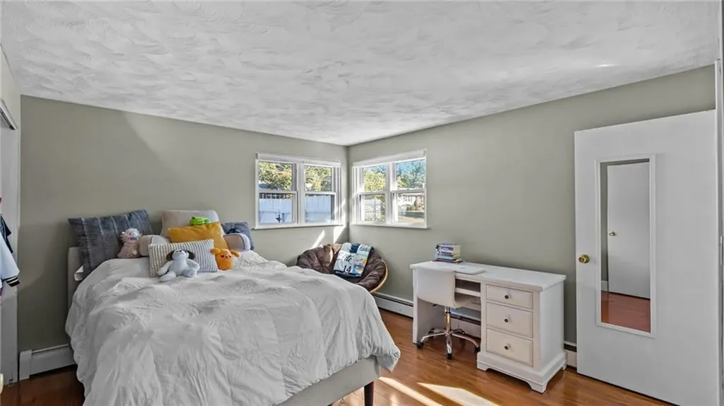 3 Shadbush Road Warwick RI 02888