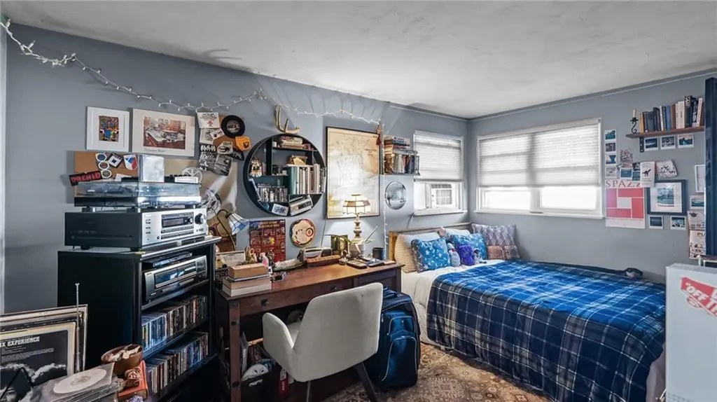 3 Shadbush Road Warwick RI 02888