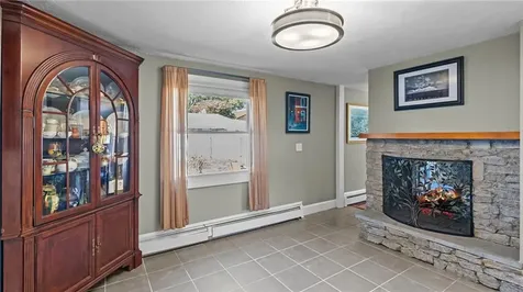 3 Shadbush Road Warwick RI 02888