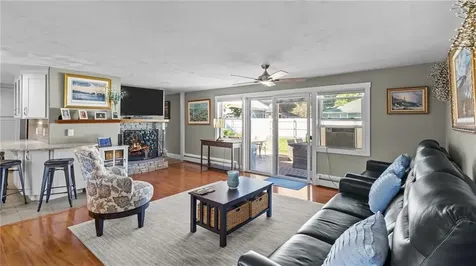 3 Shadbush Road Warwick RI 02888