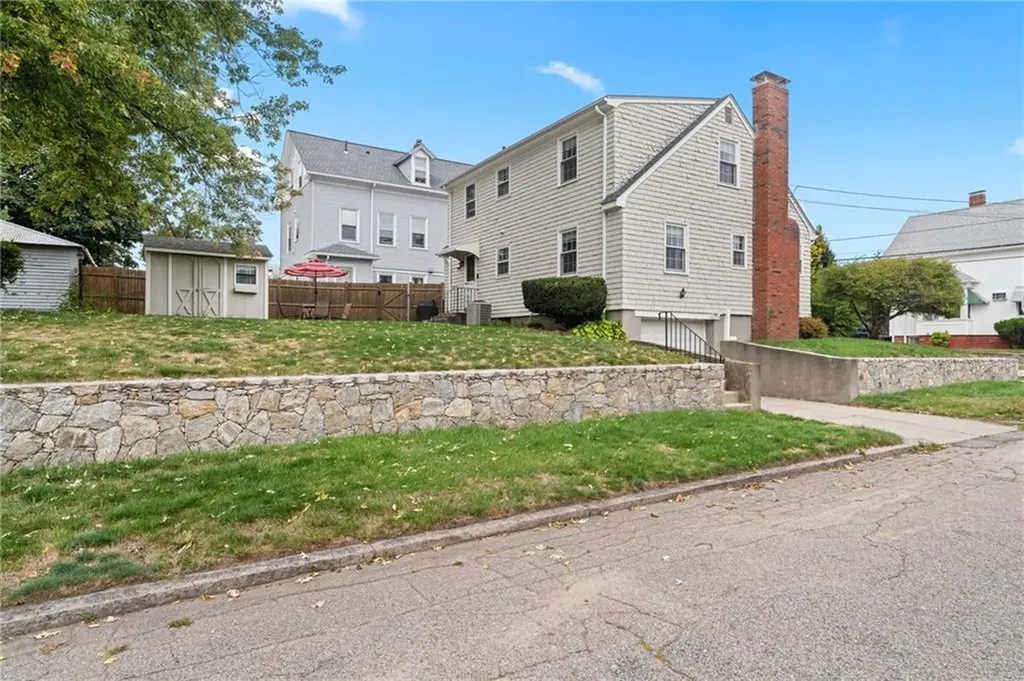 124 Clarence Street Cranston RI 02910