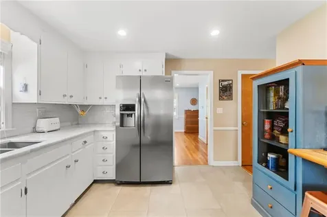 124 Clarence Street Cranston RI 02910