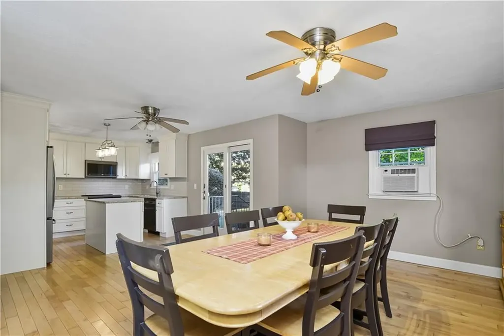 621 Seven Mile Road Cranston RI 02831