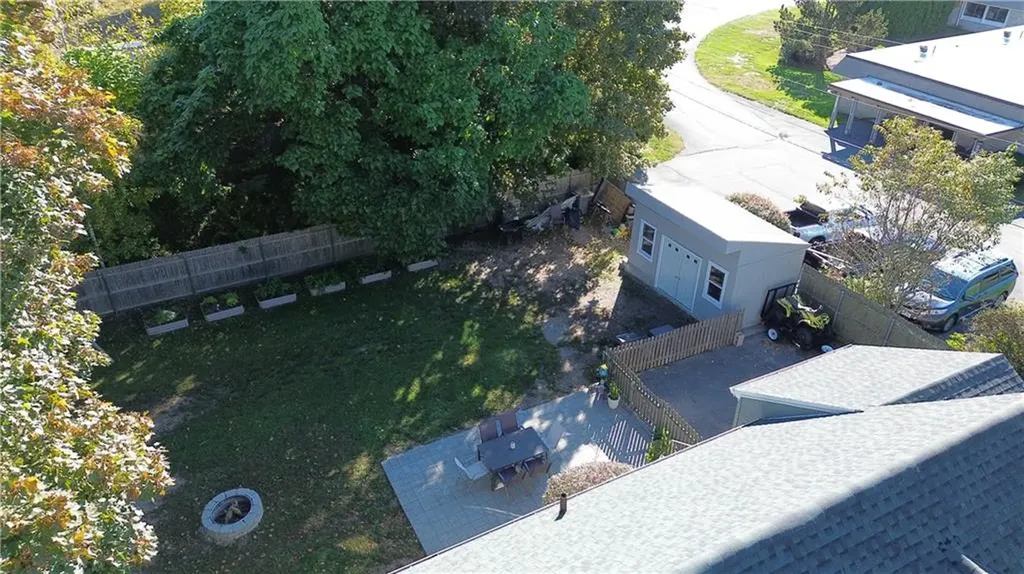 621 Seven Mile Road Cranston RI 02831