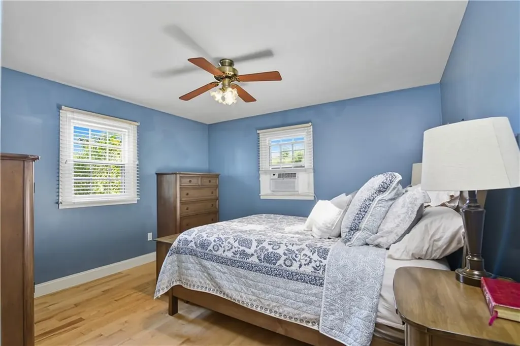 621 Seven Mile Road Cranston RI 02831