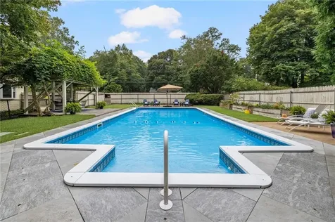 471 Annaquatucket Road North Kingstown RI 02852